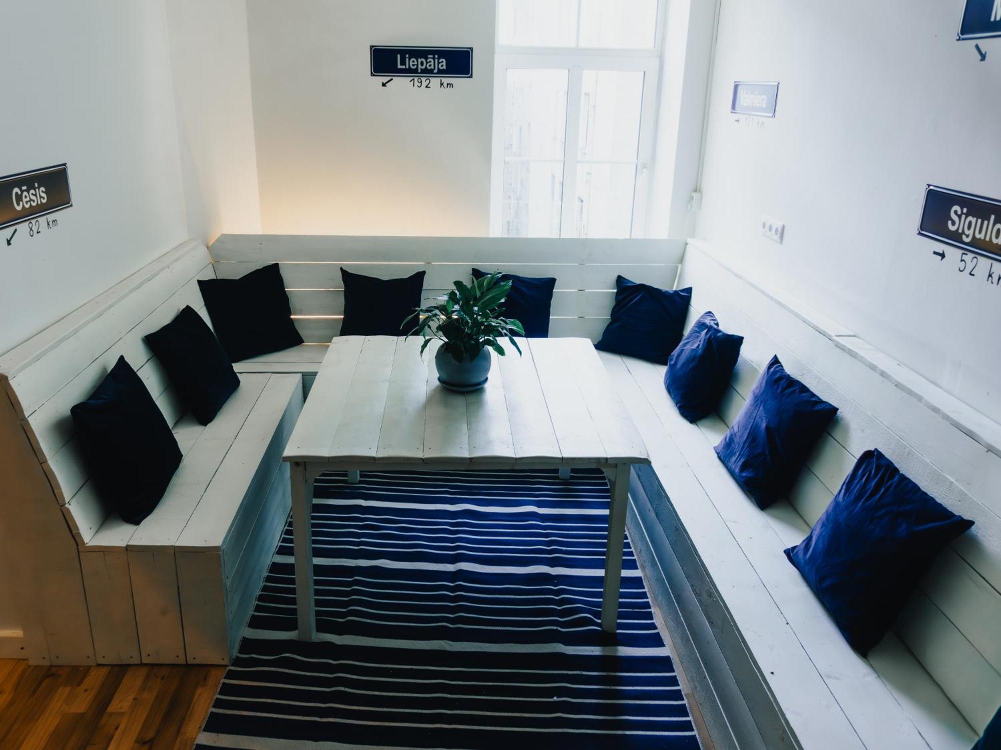Lighthouse Hostel & Rooms Riga Dış mekan fotoğraf